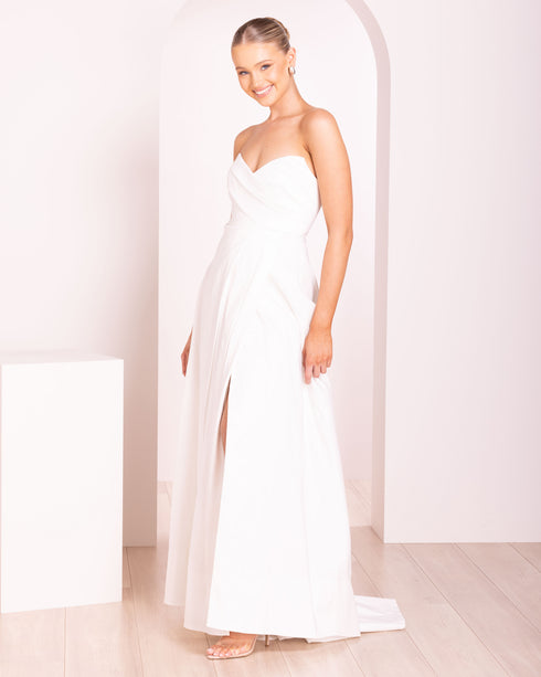 Bencia Gown